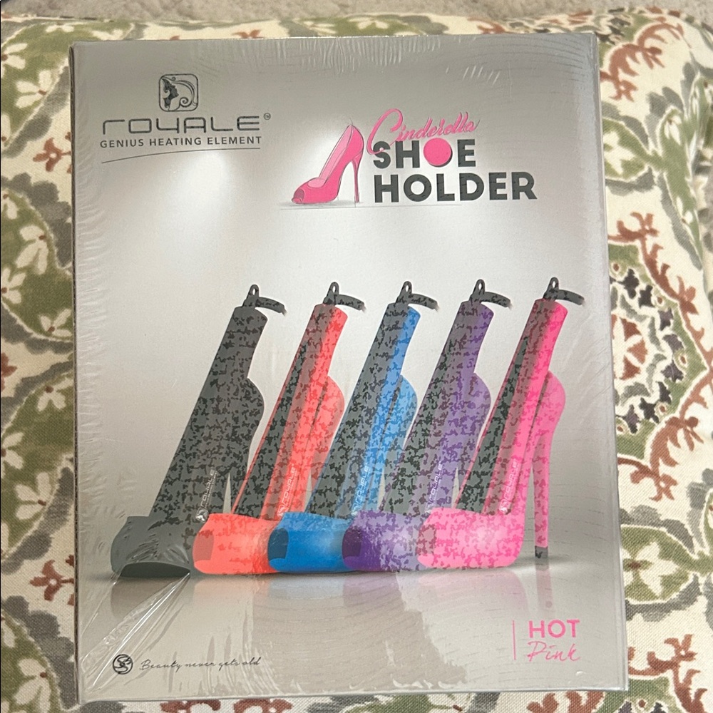 Cinderella Shoe Straightner Holder - Hot Pink
